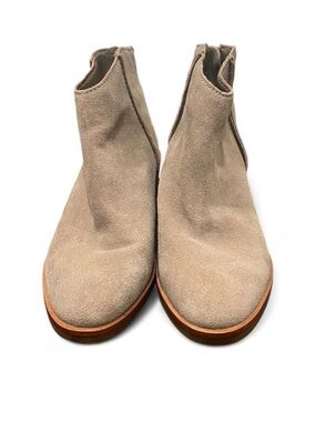 Dolce Vita Trena Ankle Boot Size 7.5 Beige Suede Block Heel Chelsea Bootie